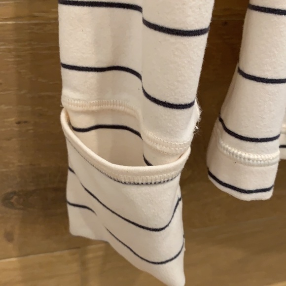 Striped Collared Lace 1/2 Zip Longsleeve - Picture 9 of 10